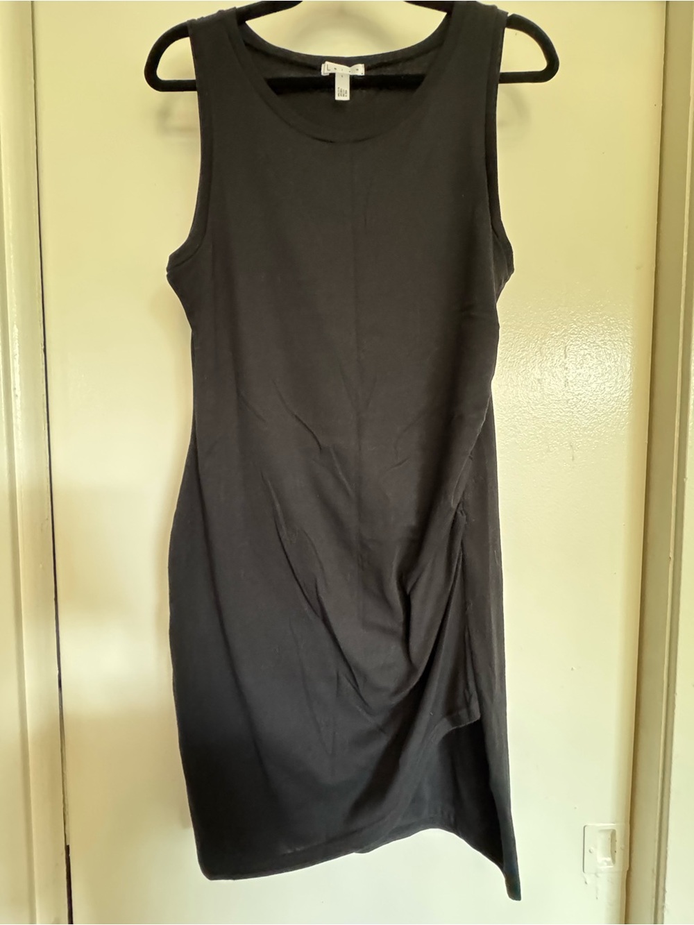 Leith Black Sleeveless Crewneck Shift Dress
